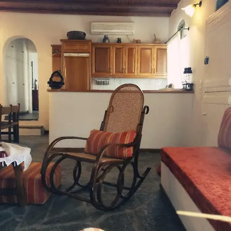 Holiday home Laggades Relaxing House Tinos