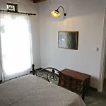 Дом отдыха Laggades Relaxing House Тинос